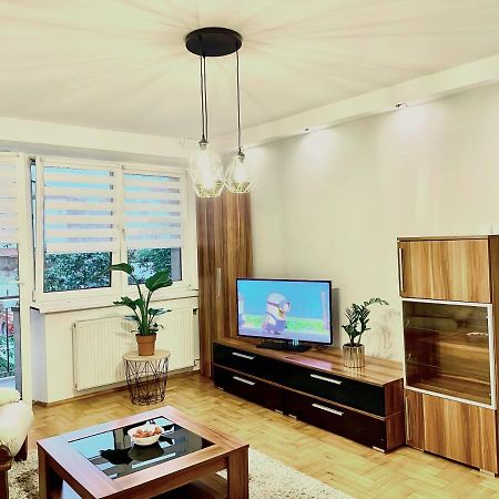 Apartmán Przestronny Apartament W Centrum Rzeszowa Exteriér fotografie